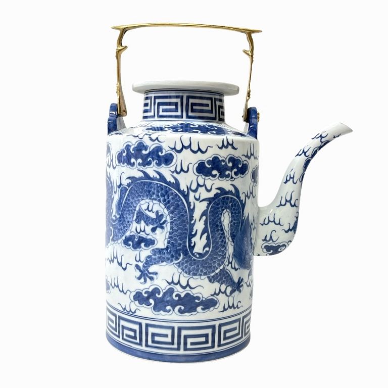 Appraisal: Chinese Blue White Porcelain Kettle Painted porcelain decorated with dragon