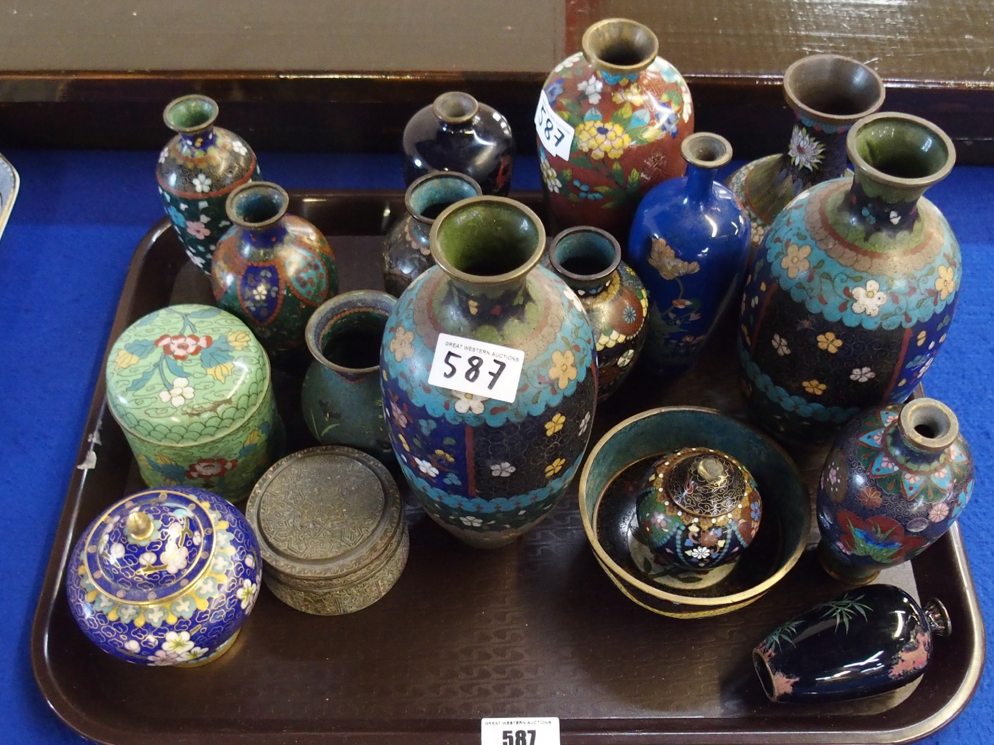 Appraisal: A collection of assorted cloisonne items including vases pots etc