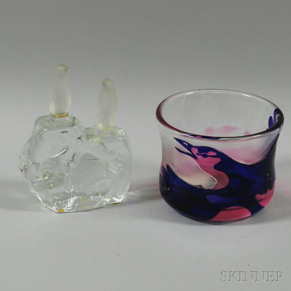 Appraisal: Two Swedish Art Glass Items a Paul Hoff designed Kosta