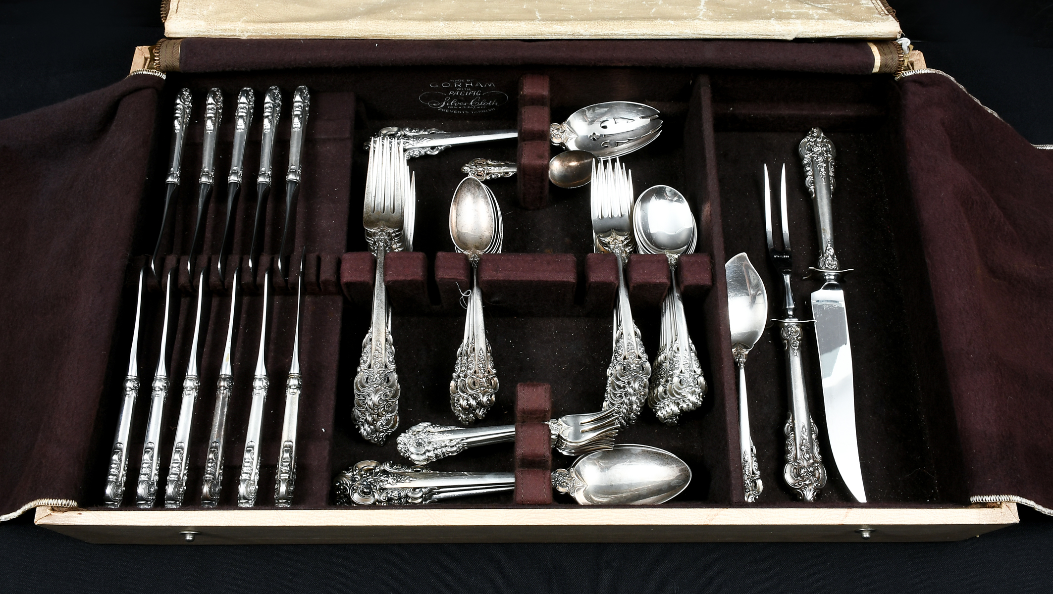 Appraisal: WALLACE ''GRAND BAROQUE'' STERLING FLATWARE Approx Troy ounces Comprising -