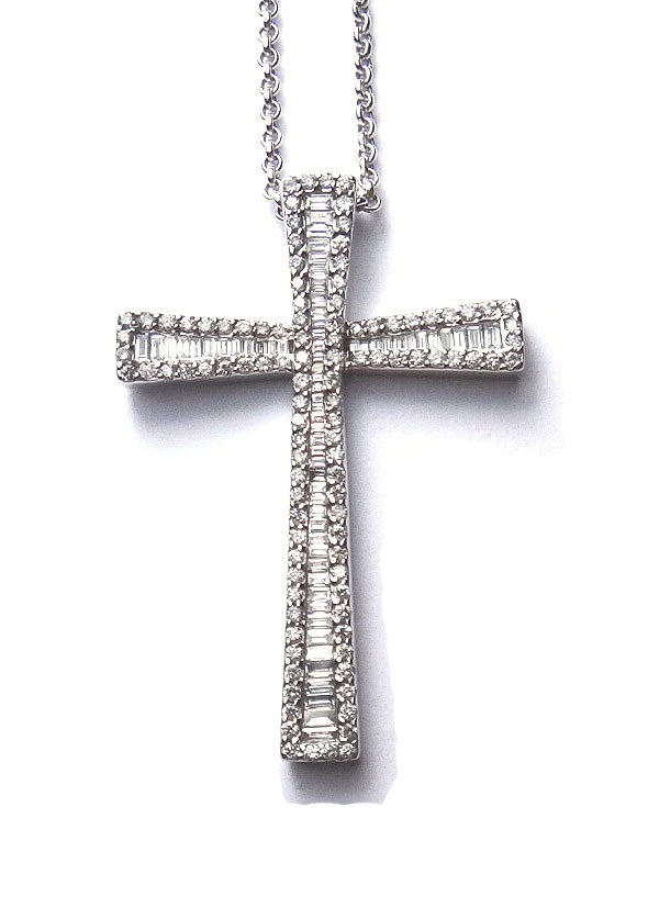 Appraisal: A white gold and diamond set pendant cross mounted with