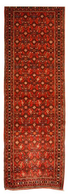 Appraisal: ORIENTAL RUG PERSIAN HAMADAN ' x ' Crisp herati design