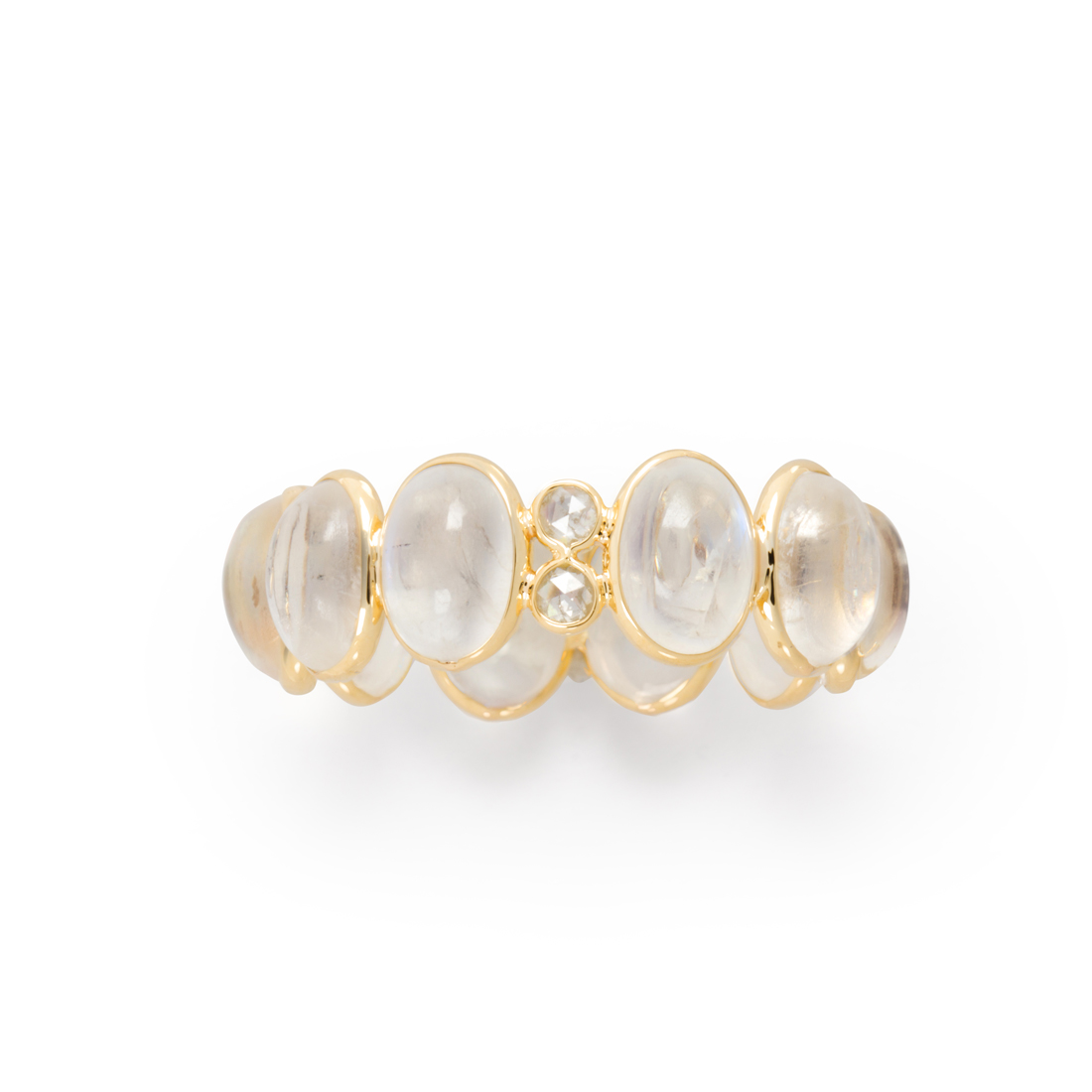 Appraisal: A MOONSTONE DIAMOND AND EIGHTEEN KARAT GOLD RING A moonstone