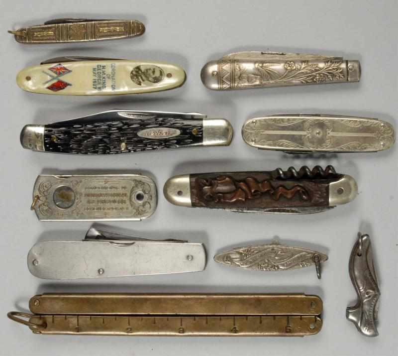 Appraisal: Lot of Folder Knives Description Circa s to s This