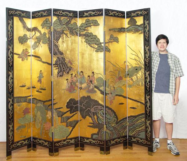 Appraisal: FT TALL CHINESE PANEL COROMANDEL SCREEN Each panel is ''