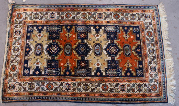 Appraisal: x Modern Kazak rug Estimate -