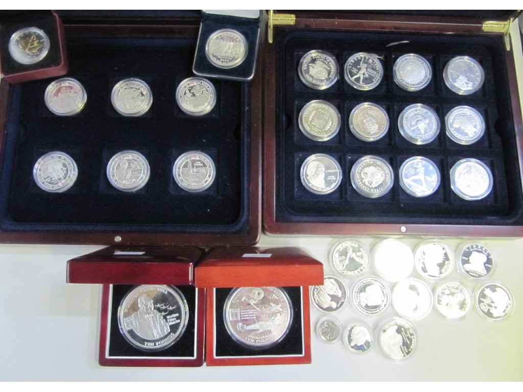 Appraisal: Tray lot of silver coins - two cased sets four