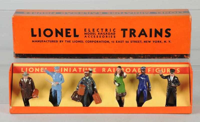 Appraisal: Lionel No Miniature Railroad Figure Set American Includes six original