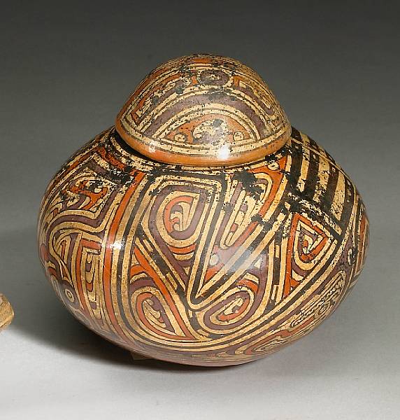 Appraisal: A Panamanian lidded jar Macaracas circa - A D profusely