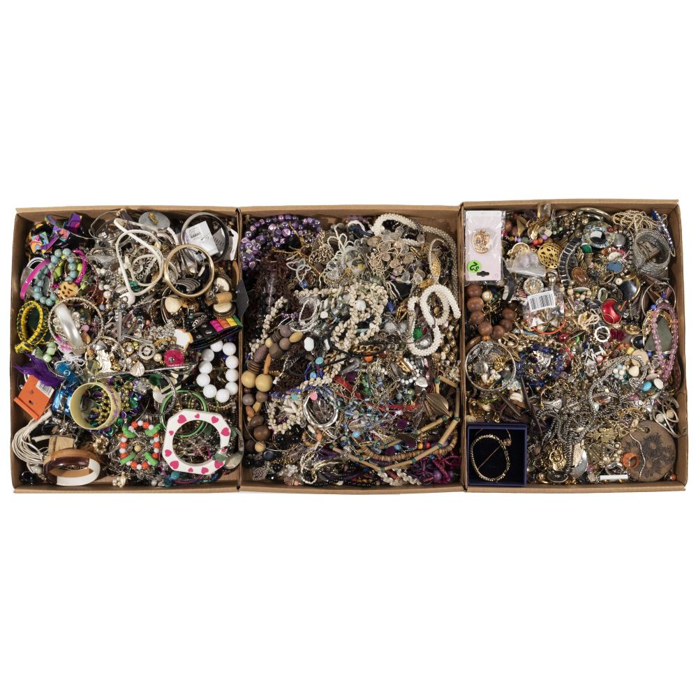 Appraisal: COSTUME JEWELRY ASSORTMENTApproximately pounds of necklaces earrings bracelets rings and