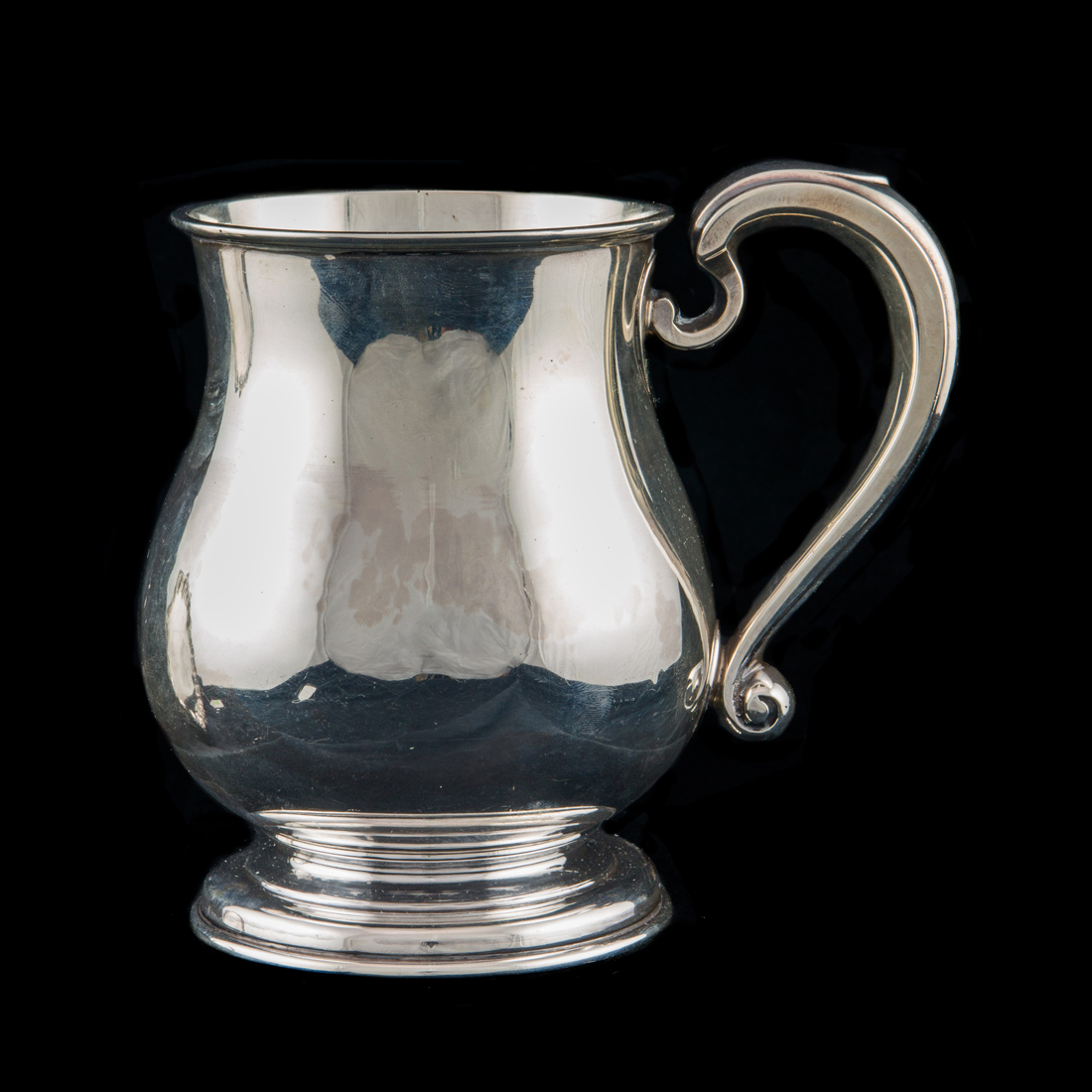 Appraisal: AN QUEEN ELIZABETH II STERLING TANKARD ASPREY LONDON An Asprey