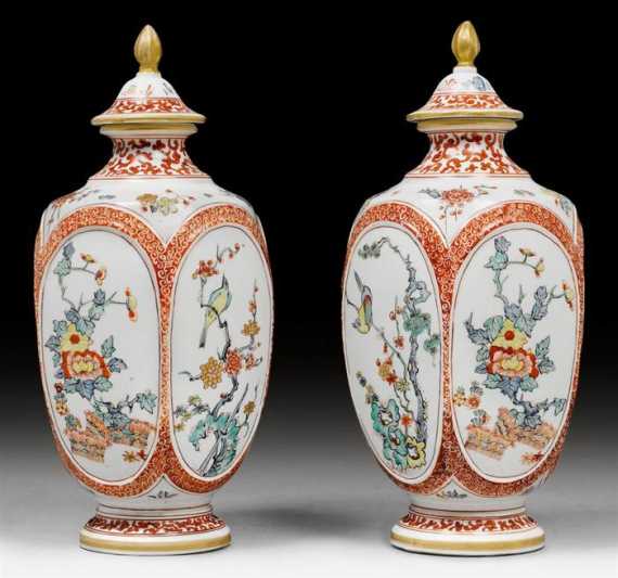 Appraisal: PAIR OF VASES AND COVERS WITH KAKIEMON DECORATION probably Paris