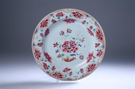 Appraisal: CHINESE FAMILLE ROSE PORCELAIN CHARGER Yongzheng period Center cavetto and