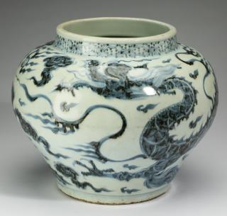 Appraisal: Chinese blue and white dragon jar h Chinese blue and