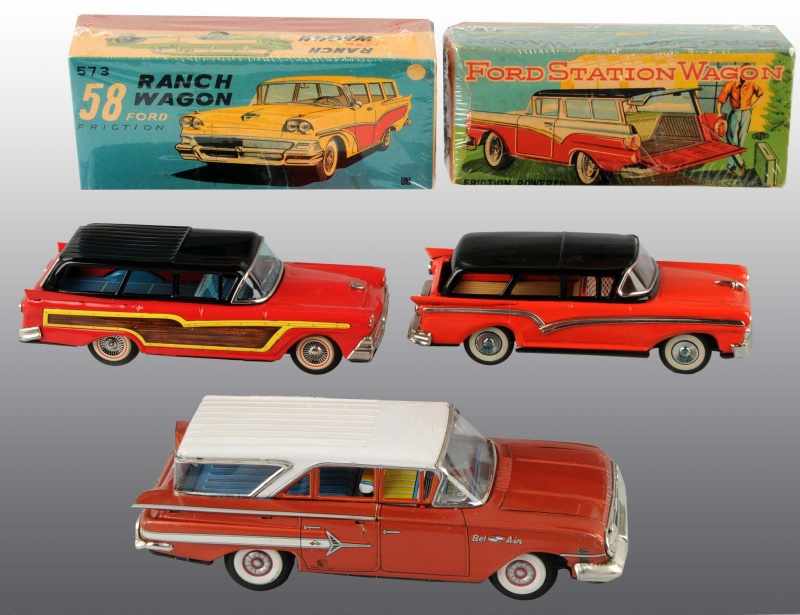 Appraisal: Lot of Tin Litho Station Wagon Friction Toys Description Japanese