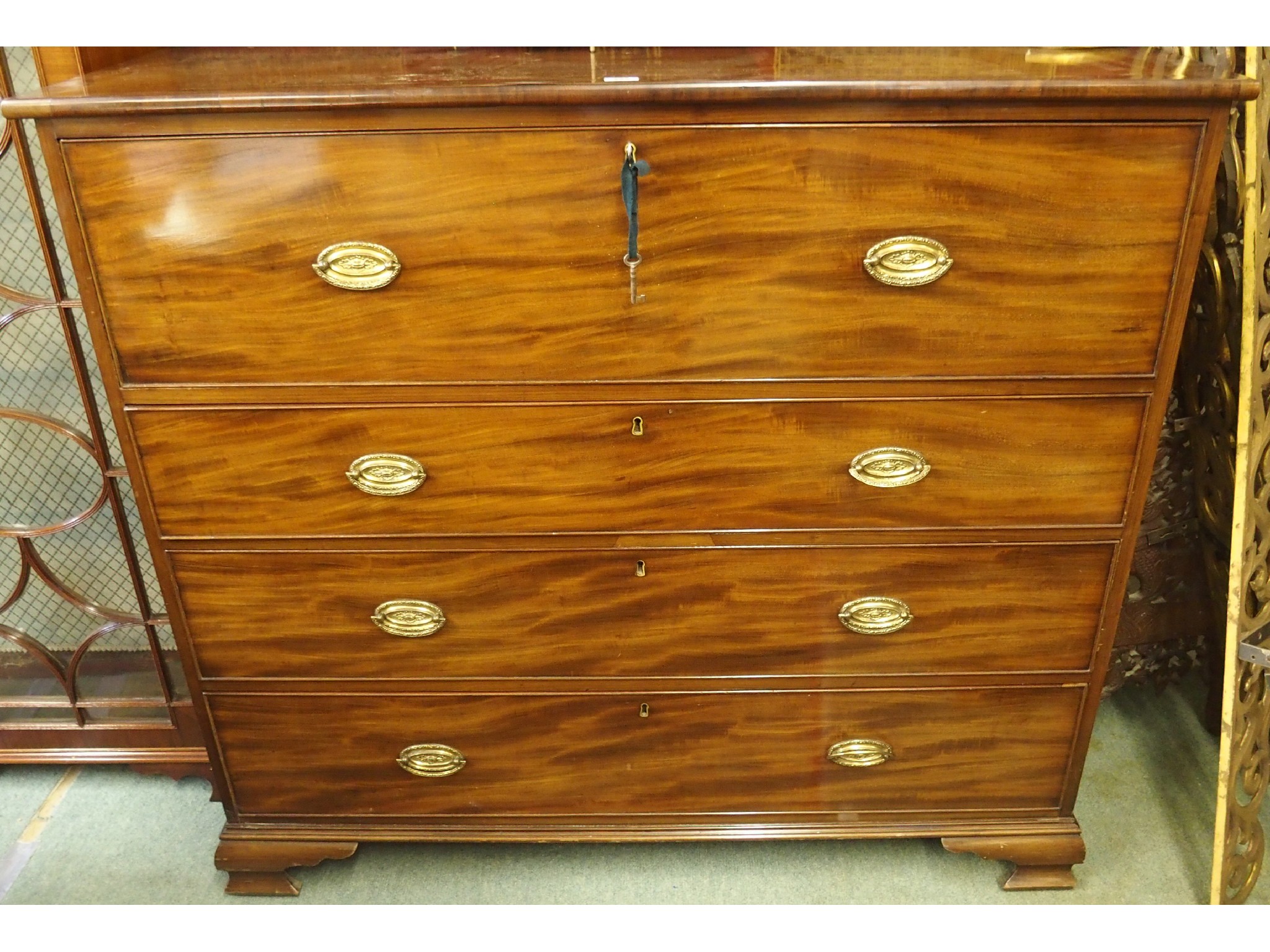 Appraisal: A Victorian four drawer mahogany chest of drawers x x