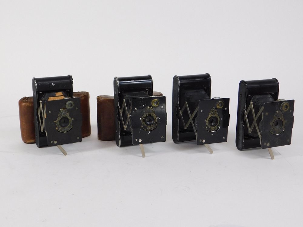 Appraisal: Lot of Kodak Vest Pocket Cameras Lot of Kodak Vest