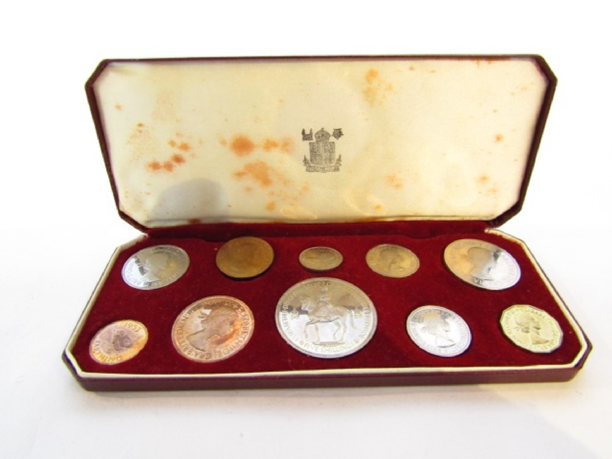 Appraisal: A cased set of thirteen proof coinage farthing to crown