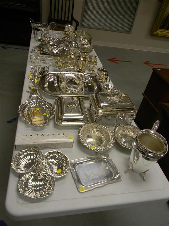 Appraisal: Miscellaneous silver plate many trays some vegetable dishes shell form