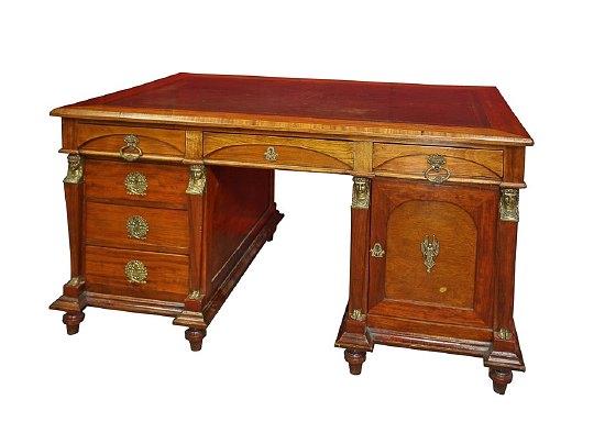 Appraisal: An Empire style mahogany pedestal writing desk circa with leather