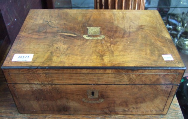 Appraisal: A Victorian walnut lapdesk circa with a brass inset plaque