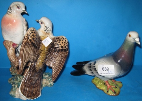 Appraisal: Beswick Pair Doves one dove wing end broke and restuck