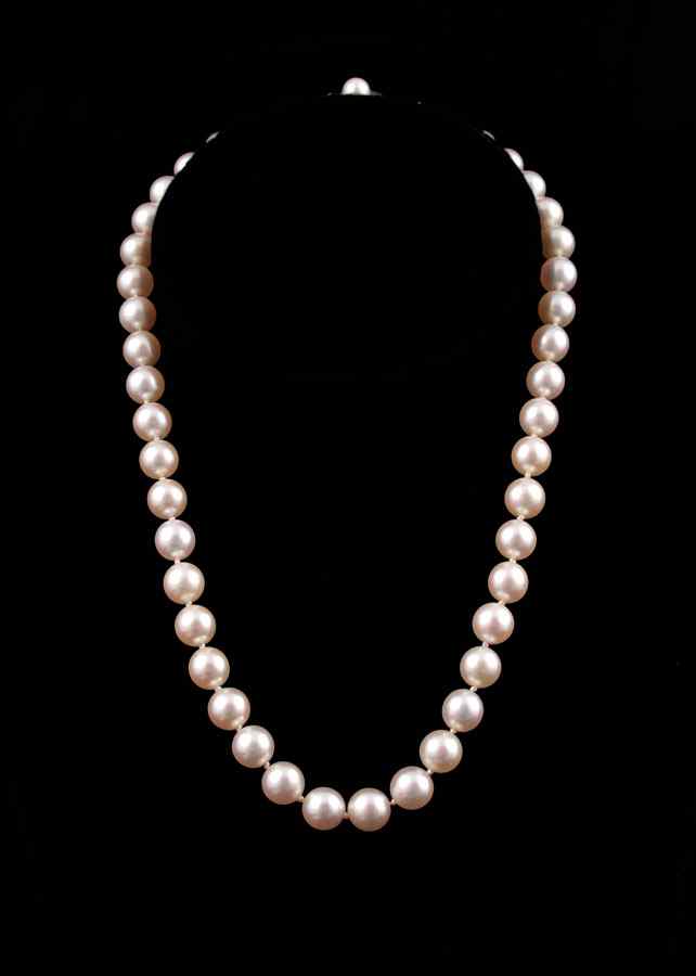 Appraisal: STRAND OF CULTURED PEARLS '' strand of mm cultured pearls