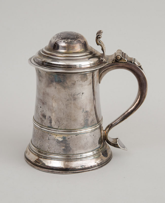 Appraisal: EARLY GEORGE III SILVER TANKARD Marked 'S W ' within