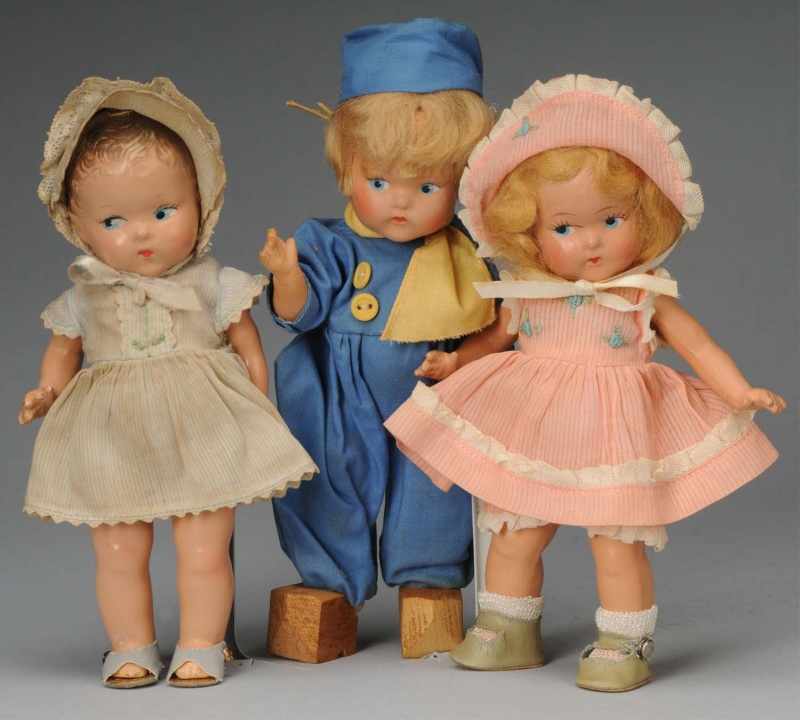 Appraisal: Lot of Composition Vogue Toddles Dolls Description American Ca s