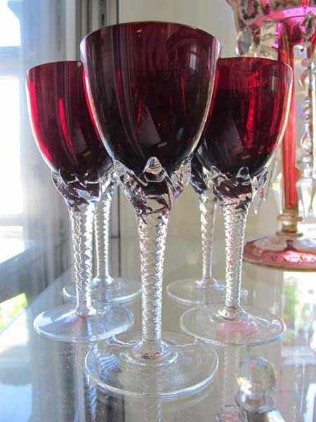 Appraisal: A SET OF FIVE RUBY GLASS WINES