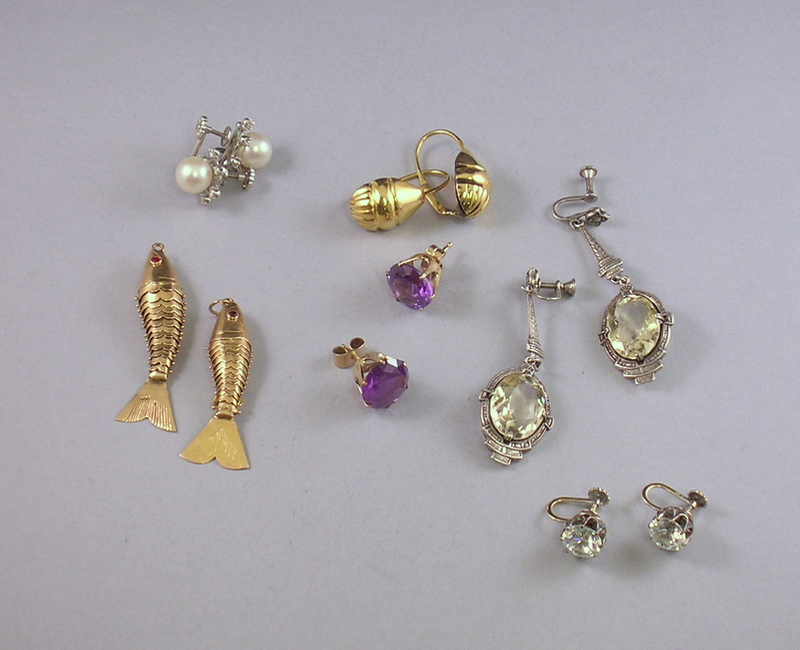 Appraisal: Six Pairs of Earrings including kt gold gem-set reticulated fish