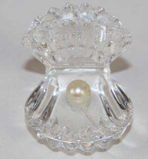 Appraisal: Waterford crystal oyster shell with pearl Waterford crystal oyster shell