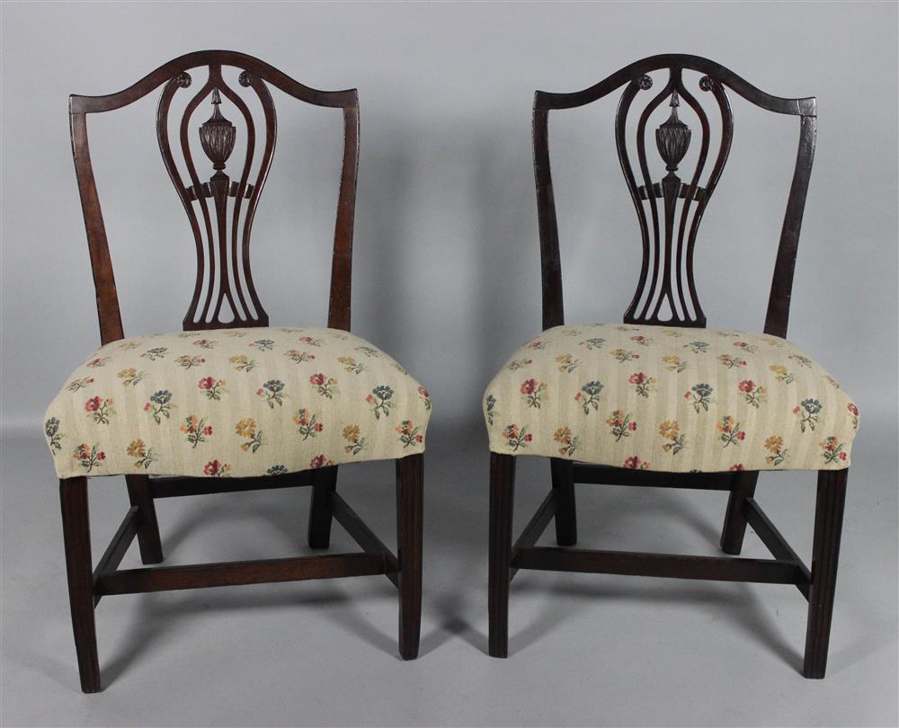 Appraisal: PAIR OF FEDERAL MAHOGANY SIDE CHAIRS NEW YORK each with