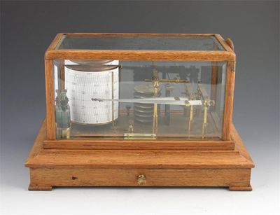 Appraisal: An oak cased combination barograph and thermograph retailed by A