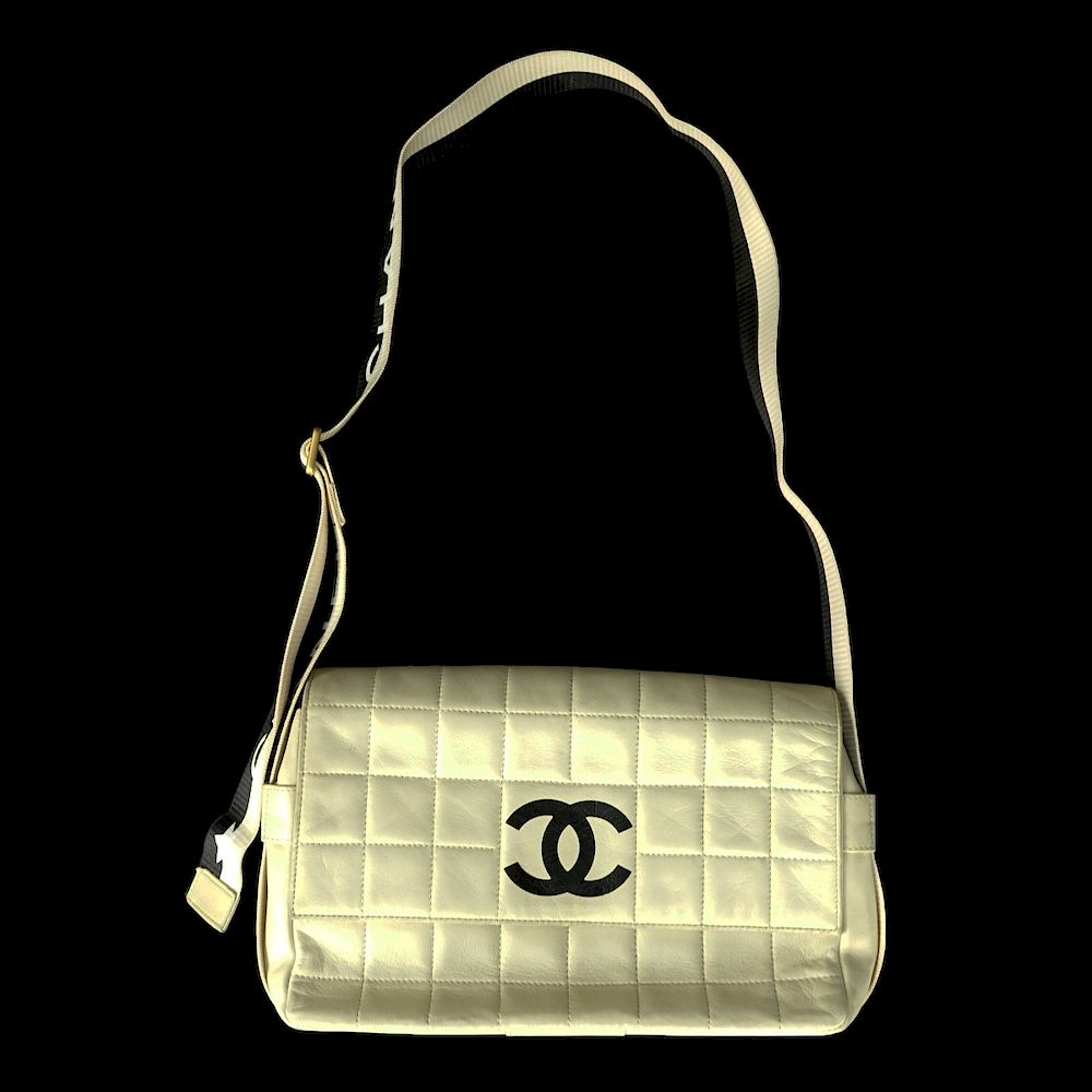 Appraisal: Chanel Bag Chanel Beige Quilted Leather Chocobar Single Flap Front