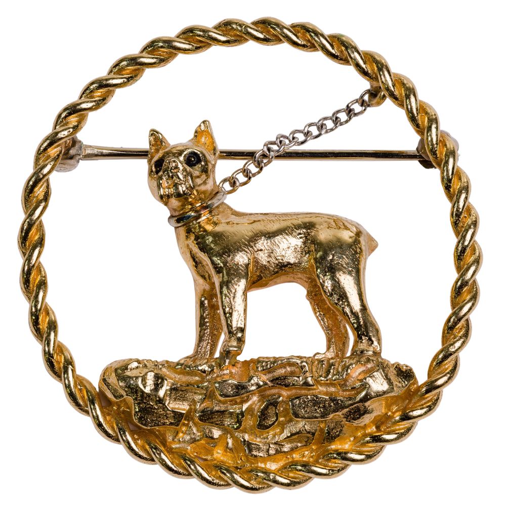 Appraisal: K YELLOW GOLD DOG BROOCHTwisted open circle having a French