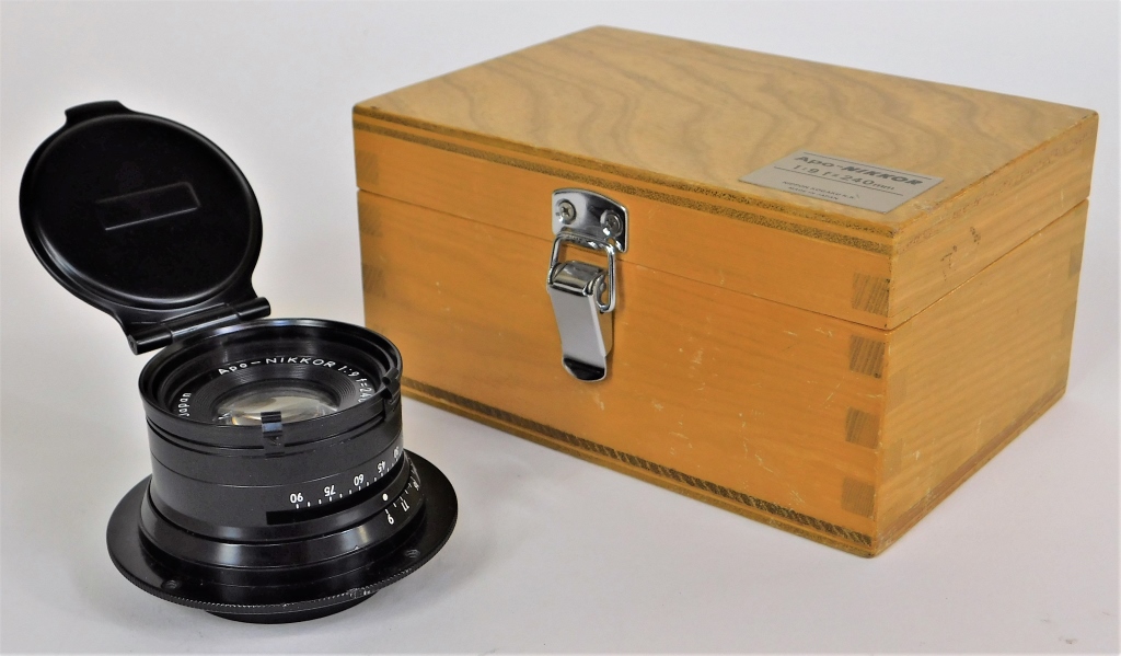 Appraisal: NIKON APO-NIKKOR MM F ENLARGER LENS Nikon APO-Nikkor mm f