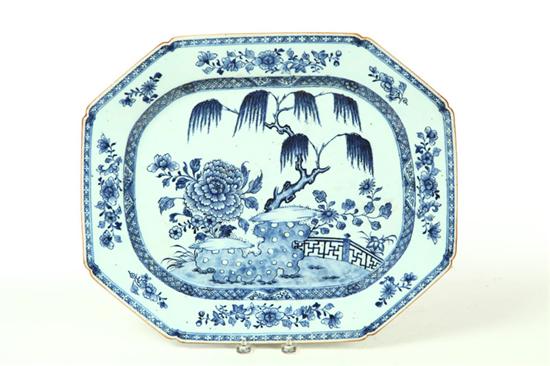 Appraisal: CHINESE EXPORT PLATTER First half- th century porcelain Octagonal platter