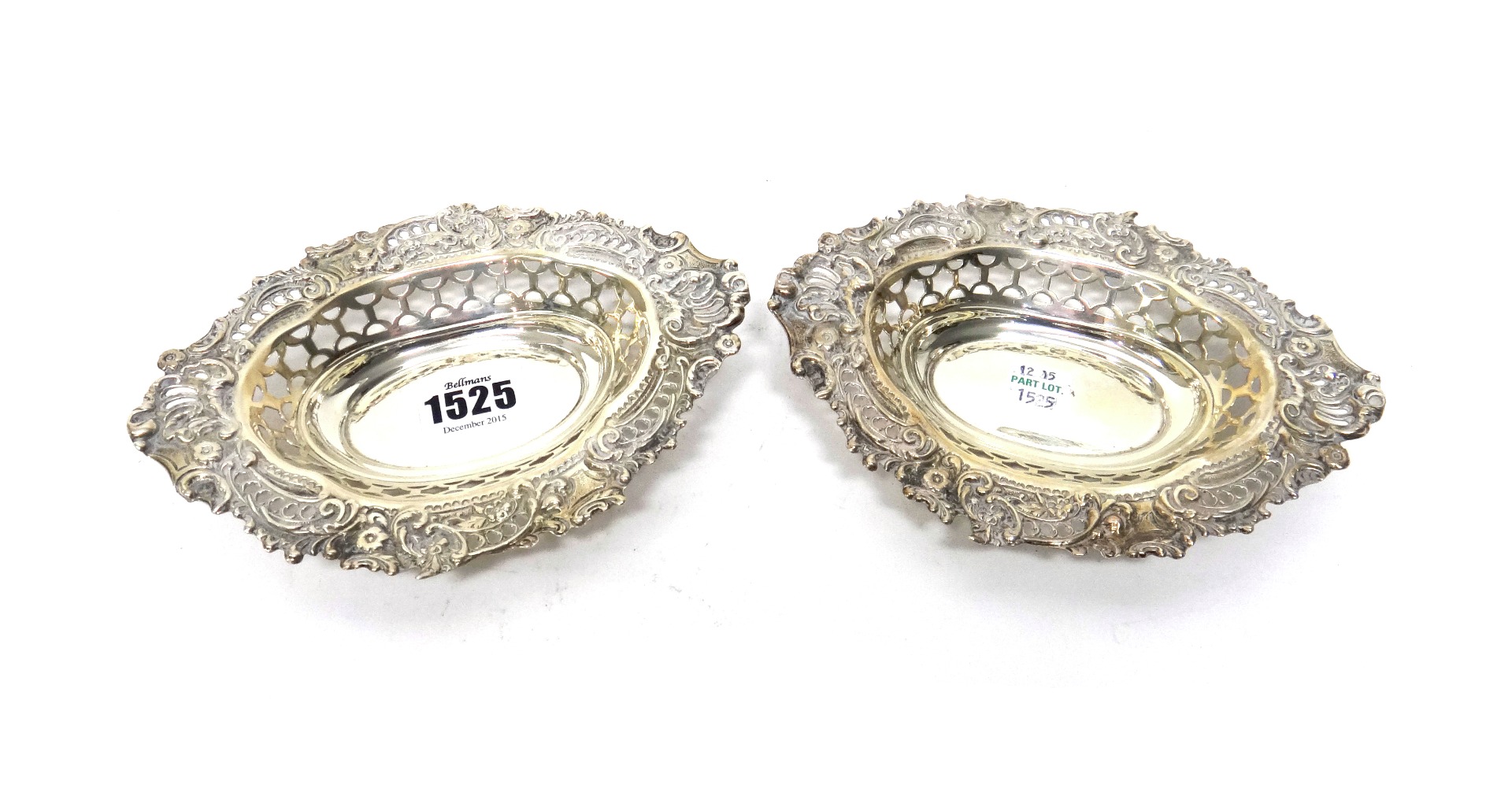 Appraisal: A pair of silver shaped oval bonbon dishes each decorated