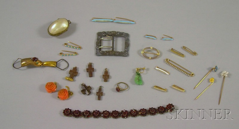 Appraisal: Group of Jewelry Items including a large group of mostly