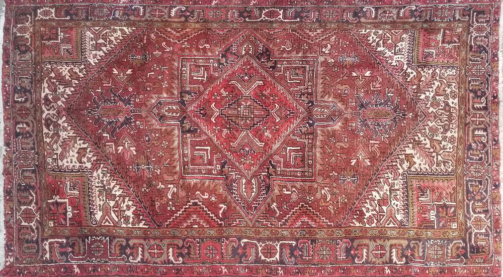 Appraisal: Vintage Hand Knotted Wool Heriz Carpet circa Vintage Hand Knotted