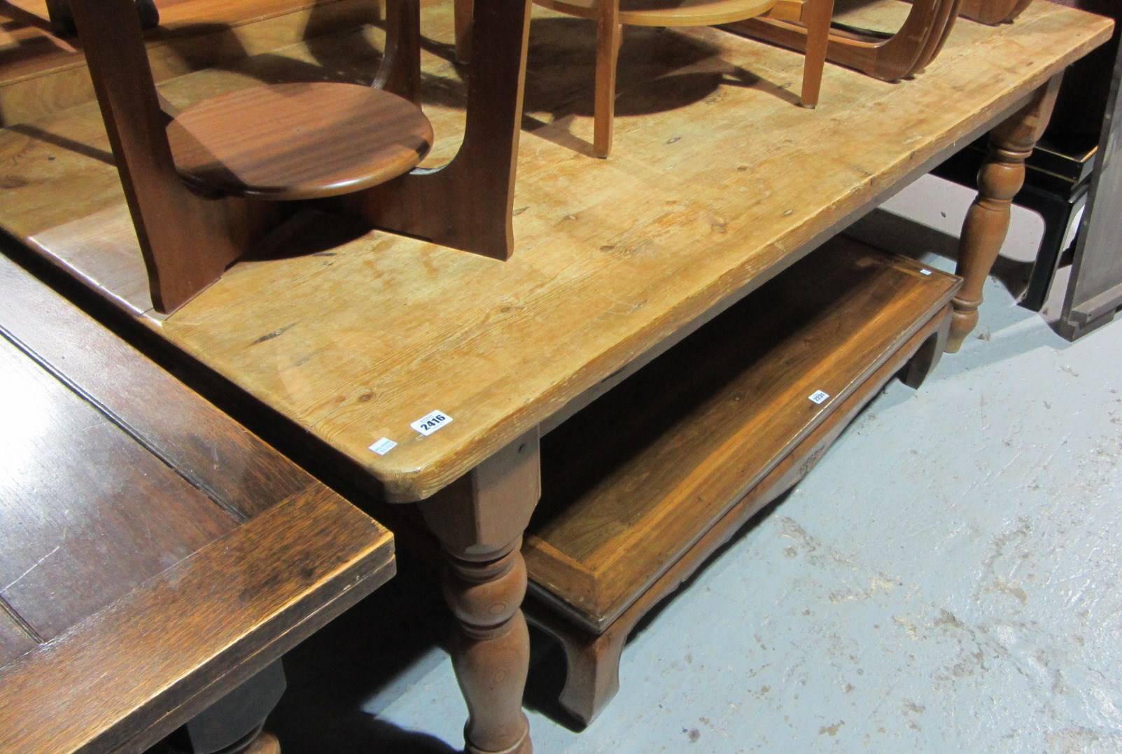 Appraisal: A th century pine dining table