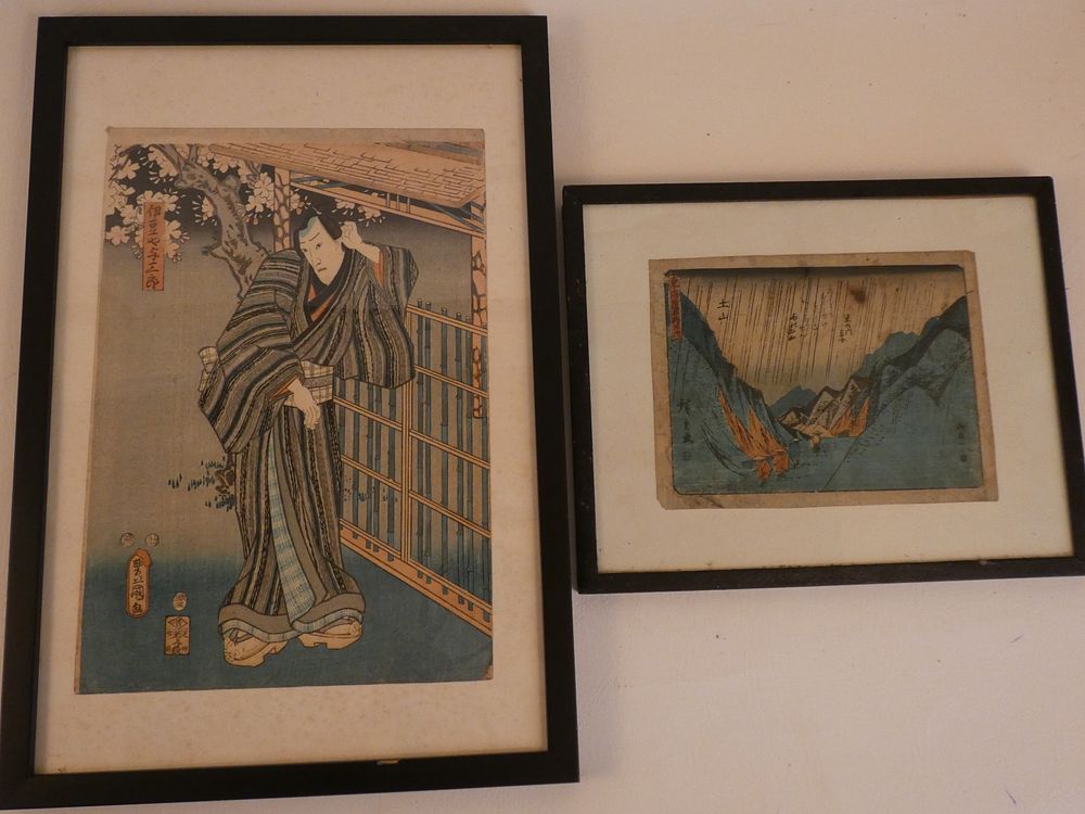 Appraisal: SIGNED JAPANESE WOODBLOCK PRINTS Lot of framed Japanese woodblock prints