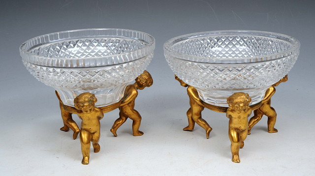 Appraisal: A PAIR OF TH CENTURY HOBNAIL GLASS SWEET MEAT BOWLS