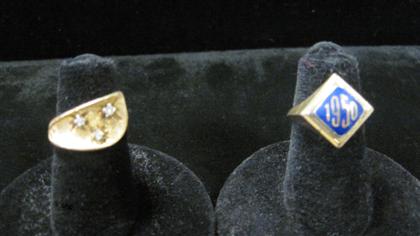 Appraisal: Two yellow gold ringsOne karat and one karat accented by