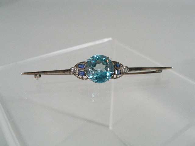 Appraisal: Ladies Bar Pin center blue zircon ct set between baguette