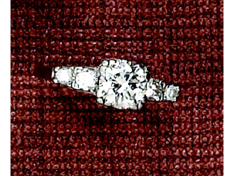 Appraisal: DIAMOND ENGAGEMENT RING Platinum ring C centering an Old European