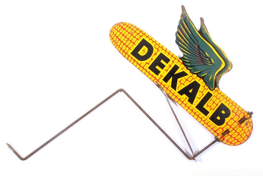 Appraisal: Vintage Dekalb Seed Spinning Advertising Sign This lot offers you