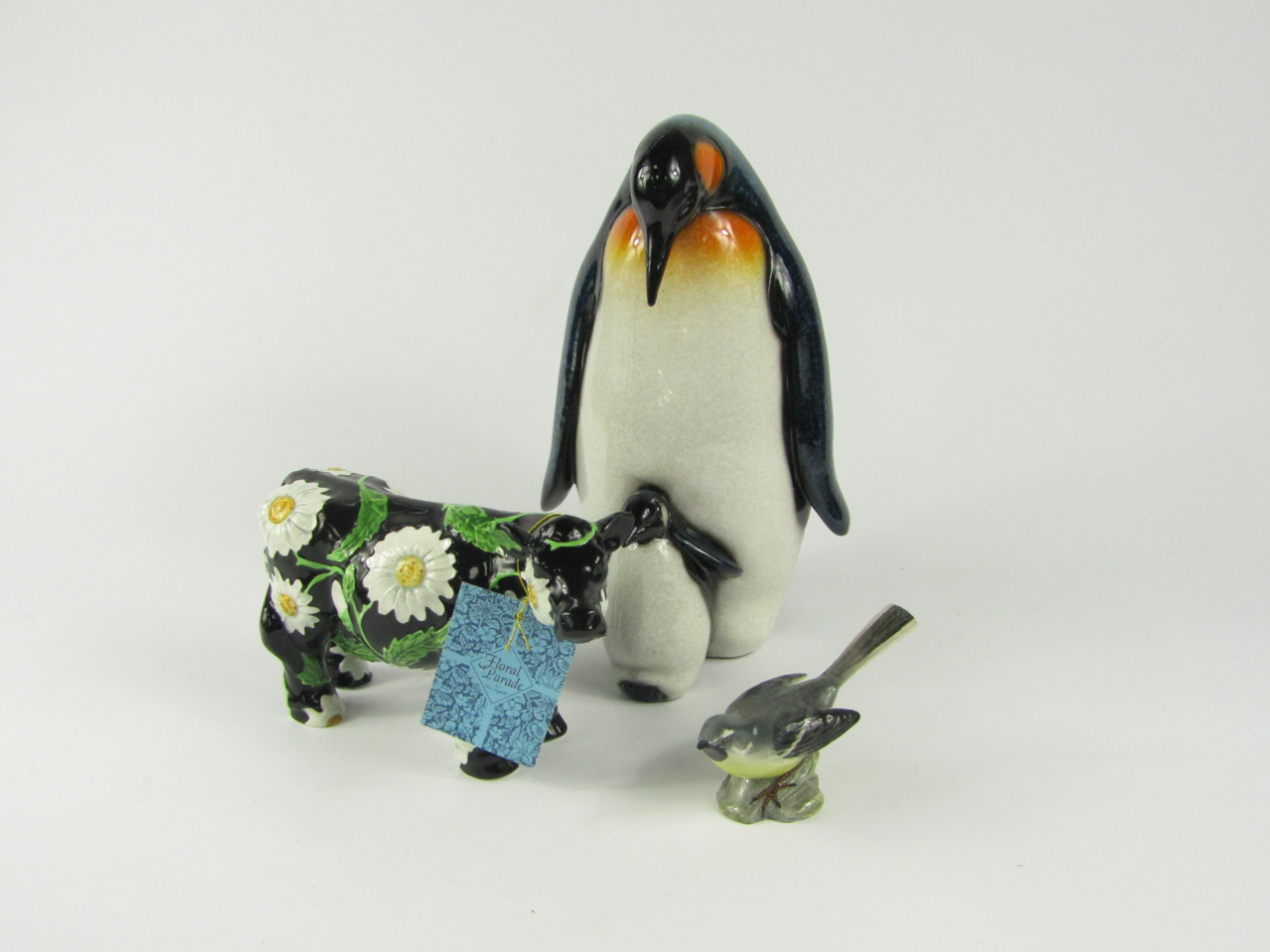 Appraisal: An Aynsley pottery figure group of a penguin and chick