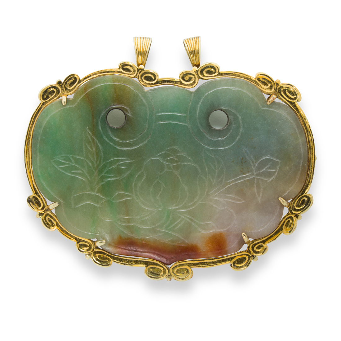 Appraisal: A JADE AND FOURTEEN KARAT GOLD PENDANT BROOCH A jade